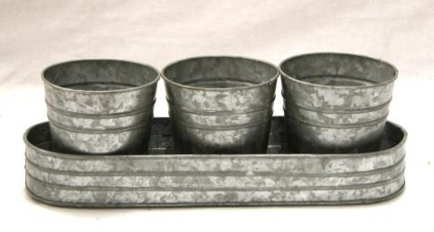 GALVANIZED THREE ROUND PLANTERS WITH TRAY