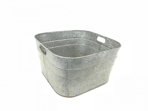 WEATHERED LOOK SQUARE TUB WITH HANDLE CUT OUTS