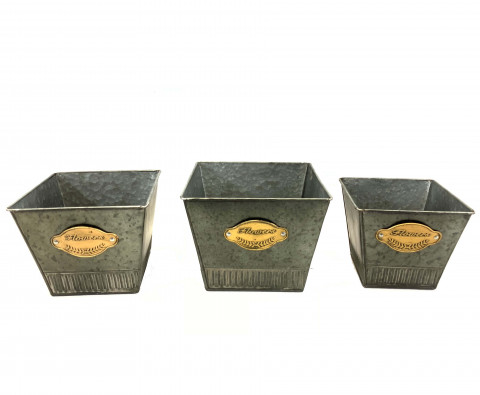 DISTRESSED WEATHERED SQUARE POTS WITH COPPER PLAQUE SET OF 3