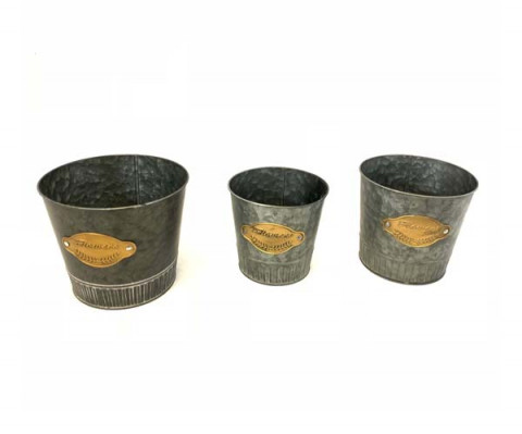 DISTRESSED WEATHERED ROUND POTS WITH COPPER PLAQUE SET OF 3