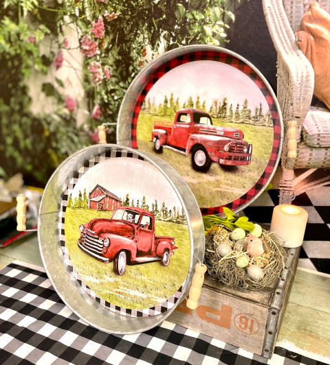 RED TRUCK WITH RED AND BLACK AND WHITE AND BLACK TRIM TRAYS S/2