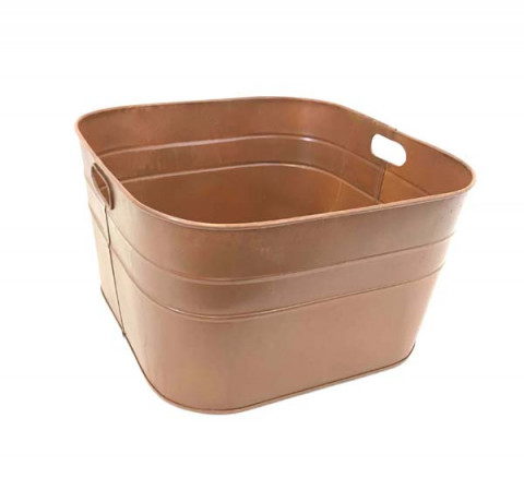 RUSTY SQUARE TUB WITH HANDLE CUT OUTS