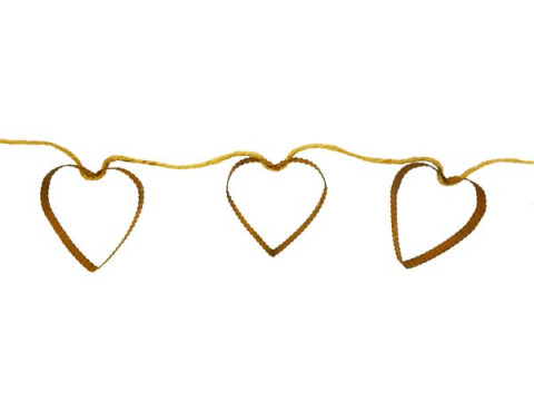 RUSTY CORRUGATED HEART CUT OUT GARLAND