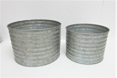 GRAY ZINC WASH SQUARE PLANTERS S/2