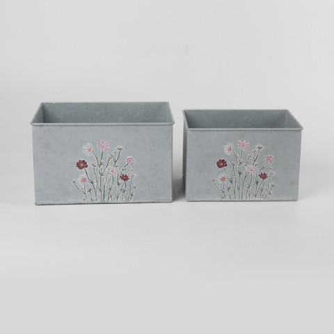 GRAY WASH SQ PLANTER W/ EMBOSSED FLOWERS S/2