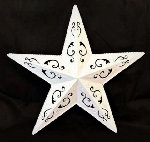 WHITE WITH BLACK SPRINKLE EDGE LACEY STAR 24"