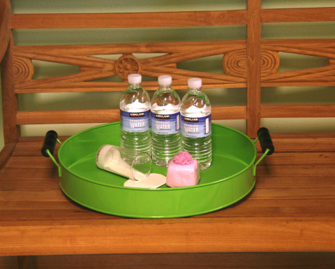 LIME GREEN SERVING TRAY RD.